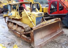 bulldozer Komatsu
