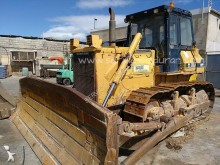 bulldozer Komatsu D65E-8