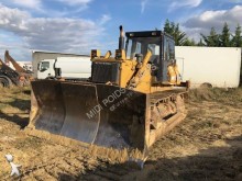 bulldozer Komatsu D65E-8
