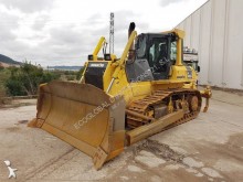 бульдозер Komatsu