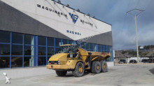 Caterpillar 725