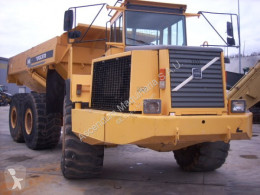 Volvo A40