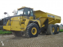 tombereau articulé Komatsu