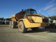 Caterpillar 740