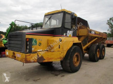 tombereau articulé Caterpillar