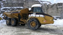 Caterpillar 730