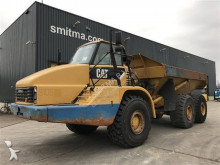 Caterpillar 735