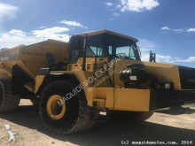 tombereau articulé Komatsu