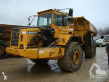 Volvo A 40 -