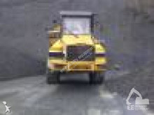 tombereau articulé Komatsu