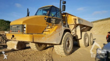Caterpillar 740 -