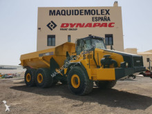 tombereau articulé Komatsu