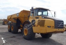 tombereau articulé Volvo