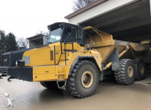 Komatsu HM400-2