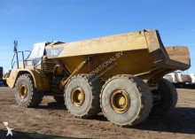 Caterpillar 740