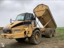 Caterpillar 725