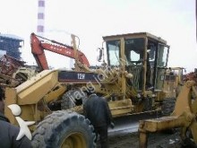 niveladora Caterpillar 12H