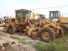 niveleuse Caterpillar 140G