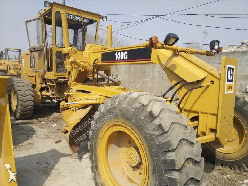Voir les photos Niveleuse Caterpillar USED CAT MOTOR GRADER 140G WITH RIPPER
