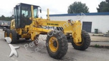 niveleuse New Holland - RG 170