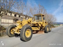 niveladora Caterpillar