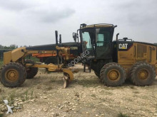 niveleuse Caterpillar 120M
