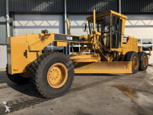 niveladora Caterpillar