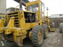 грейдер Komatsu GD623A-1