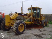niveleuse Caterpillar 140H