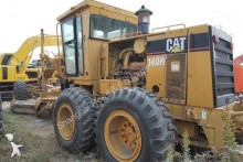 niveladora Caterpillar