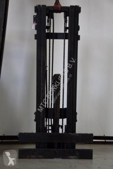 части за подемно-транспортна техника мачта втора употреба