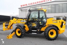 wózek teleskopowy JCB