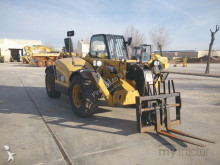 погрузчик с телескопической стрелой Caterpillar TH414C