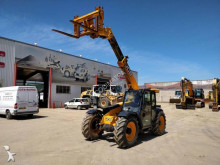 chariot élévateur de chantier JCB