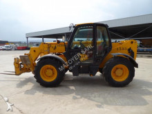 погрузчик с телескопической стрелой JCB 533-105