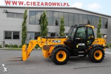 wózek teleskopowy JCB