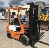 chariot élévateur de chantier Toyota