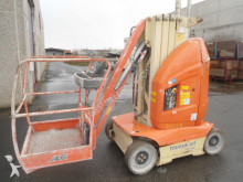 chariot élévateur de chantier JLG
