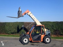 chariot élévateur de chantier JLG
