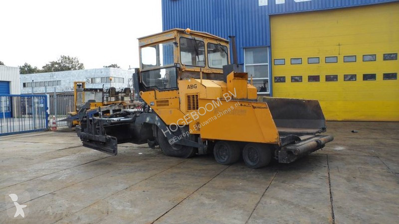 Vedeţi fotografiile Echipamente pentru lucrari rutiere ABG Titan 473-2