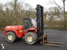 тяжелый вилочный погрузчик Manitou