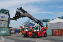 Ferrari reach stacker