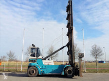 SMV containers handling heavy forklift