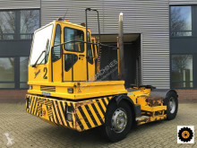 tracteur de manutention Douglas