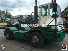 tracteur de manutention Terberg YT180