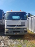 Renault handling tractor