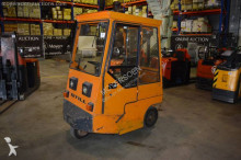 tracteur de manutention Still