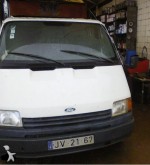 utilitaire plateau ridelles Ford