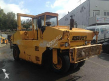 Caterpillar wheeled roller