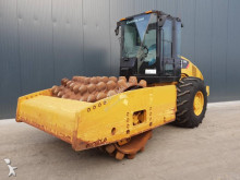 Caterpillar single drum compactor